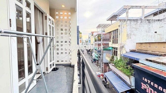 CHO THUÊ 2PN NGUYÊN TẦNG 70m2 Ở 3-4 NGƯỜI NGAY CẦU LÊ VĂN SỸ. GIẢM 500