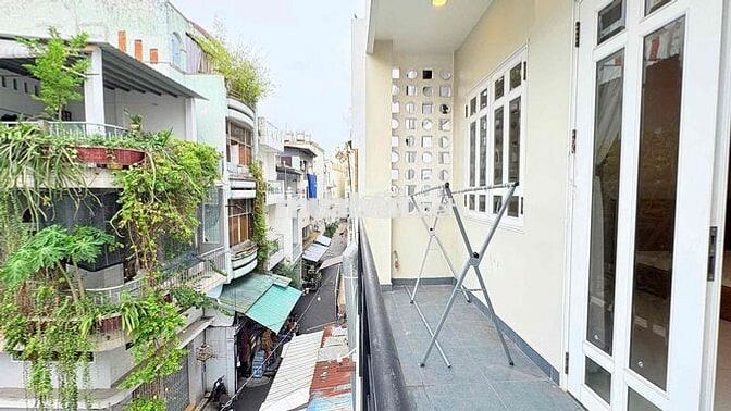 CHO THUÊ 2PN NGUYÊN TẦNG 70m2 Ở 3-4 NGƯỜI NGAY CẦU LÊ VĂN SỸ. GIẢM 500