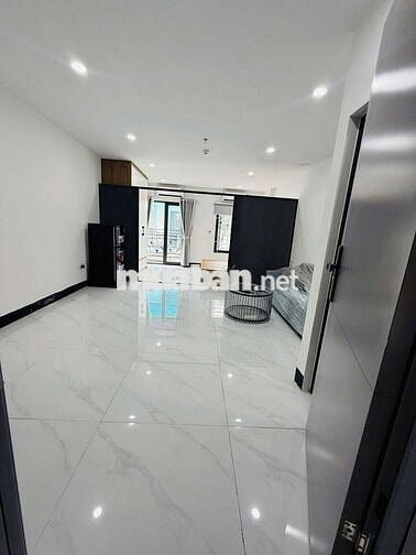 Nhà Mới CCMN 1n1k 40m2 Full đồ xịn sò. ban công thoáng Gần Bách Khoa