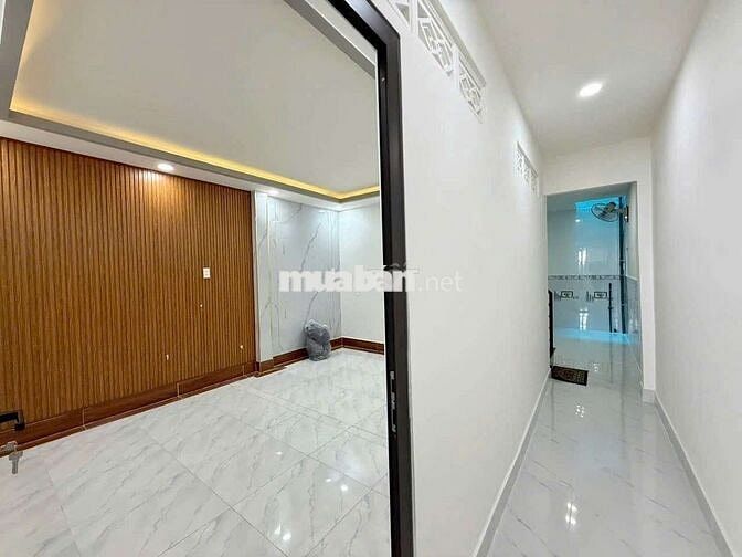 🏠NHÀ 3 PHÒNG NGỦ MỚI ĐẸP _HẺM XE HƠI LÊ VĂN KHƯƠNG_NGANG GẦN 5M 