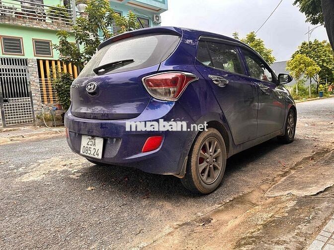 Hyundai Grand i10 hatchback 2016 Xanh