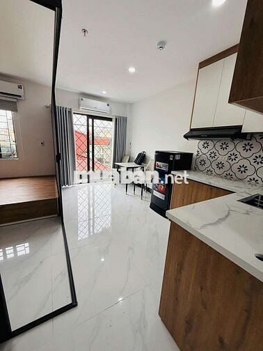 Nhà Mới CCMN 1n1k 40m2 Full đồ xịn sò. ban công thoáng Gần Bách Khoa