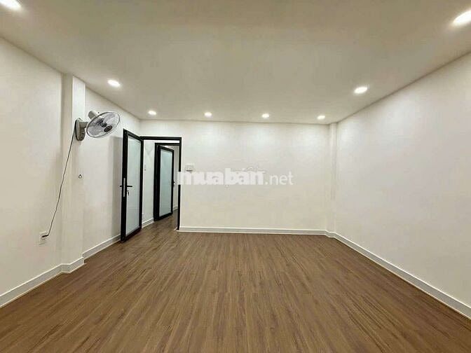 🏠NHÀ 3 PHÒNG NGỦ MỚI ĐẸP _HẺM XE HƠI LÊ VĂN KHƯƠNG_NGANG GẦN 5M 