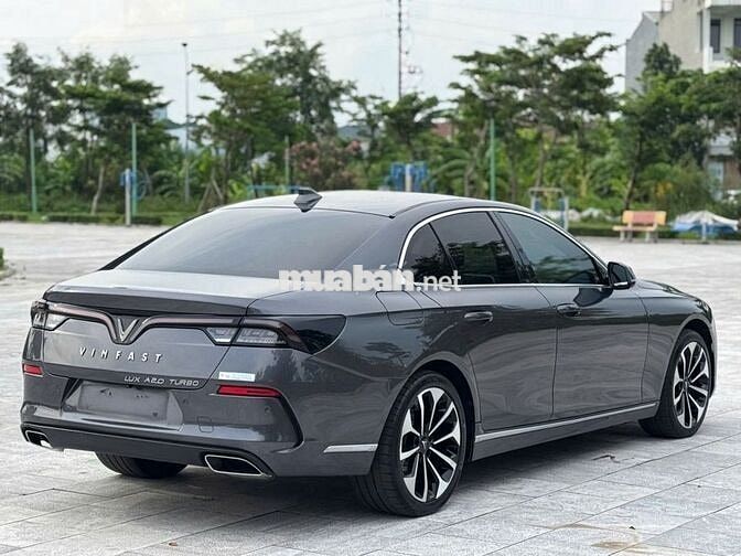 VinFast Lux A 2.0 Base 2019 Xám