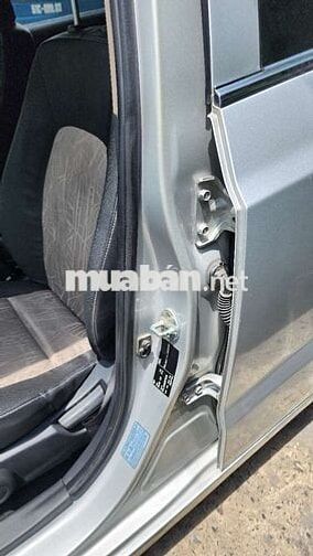 Hyundai Grand i10 Số sàn 5 chỗ Bạc