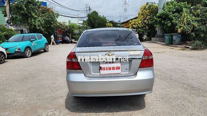 Chevrolet Aveo LT Số sàn Bạc