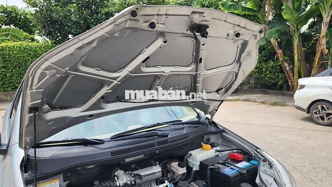 Chevrolet Aveo LT Số sàn Bạc