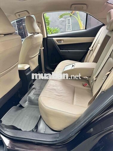 Toyota Corolla Altis 1.8 G 2017 Nâu đen