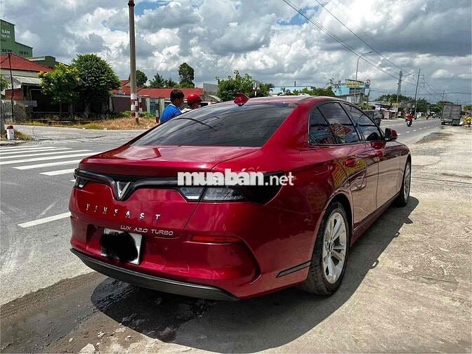 VinFast Lux A2.0 Base 2021 Đỏ 57000 km