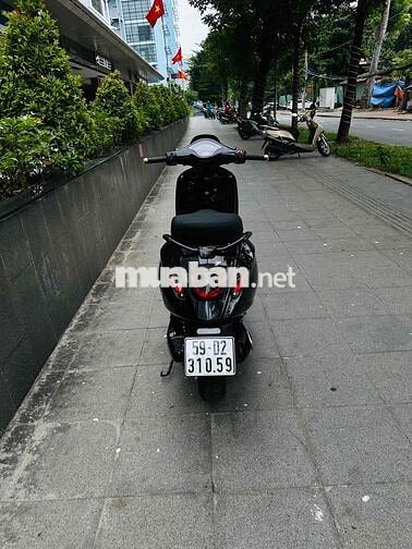 Piaggio Sprint Iget Abs 2017 Đen bóng