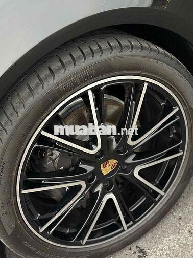 🎉 #Porsche_Panamera4_Executive sx 2017 odo 4v8