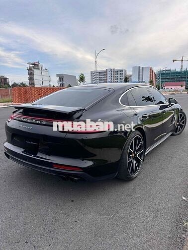🎉 #Porsche_Panamera4_Executive sx 2017 odo 4v8