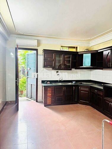 Cho thuê nhà tại lô 27 Lê Hồng Phong .Giá thuê 11 tr/ tháng 