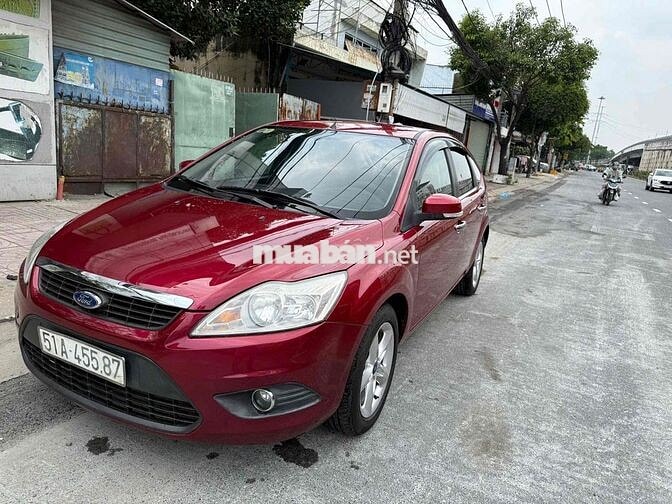 Ford Focus 2012 Đỏ 5 chỗ ( xe giáo viên chạy )