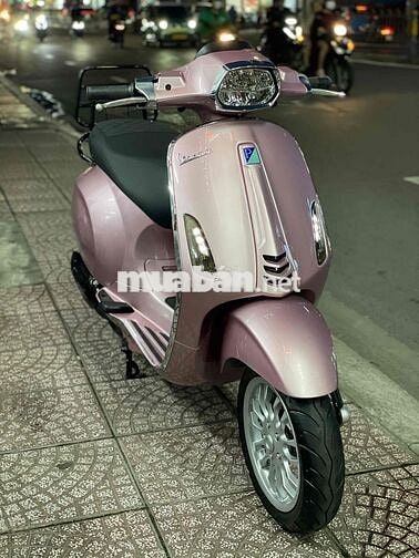 Piaggio Vespa Sprint Hồng