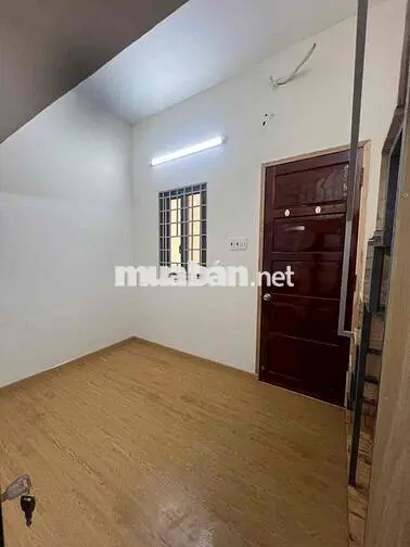 Nhà đang vận hành CHDV 16 phòng - net thu 92tr/ tháng. Giao khoán 60tr