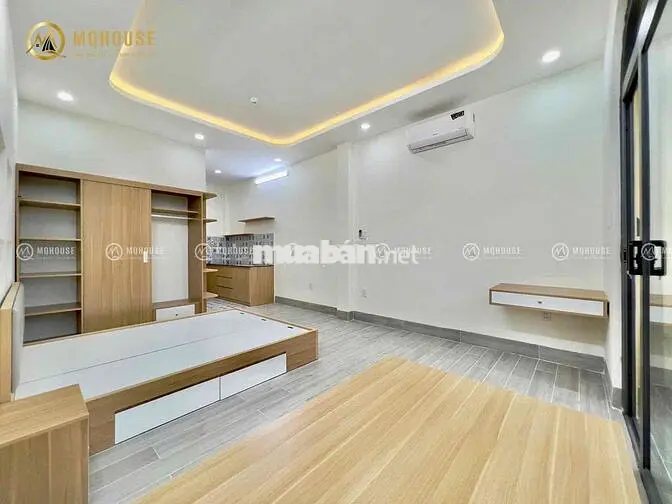 STUDIO BAN CÔNG MÁY GIẶT RIÊNG - 35M2 NGAY VẠN HẠNH MALL - UEH Q10