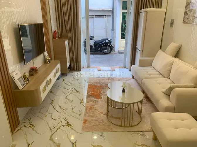 Chính chủ Bán nhà 1014/62/16 CMT8, gần Phạm Văn Hai