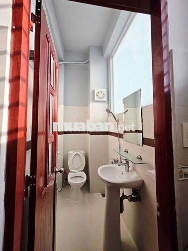 phòng trọ chính chủ, đầy đủ tiện nghi, có thang máy