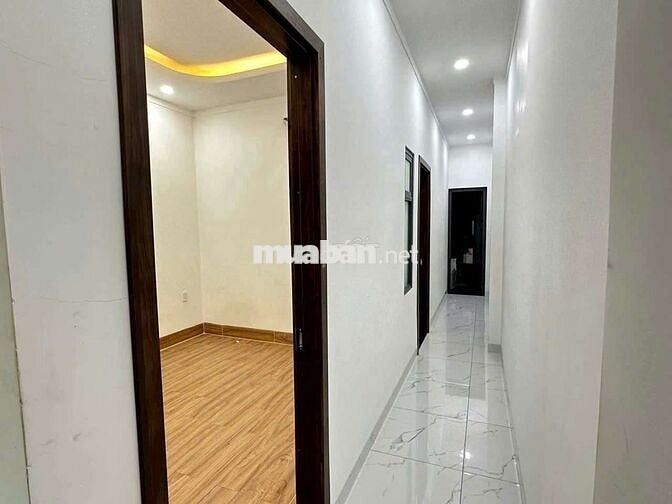 Cho thuê nhà nhánh dx043 đối diện Hiệp Thành 3