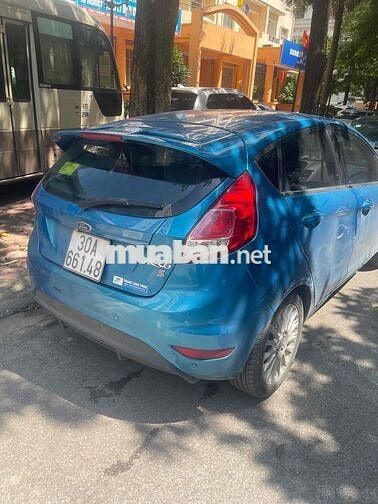 Ford Fiesta 2015 Xanh 70000 km