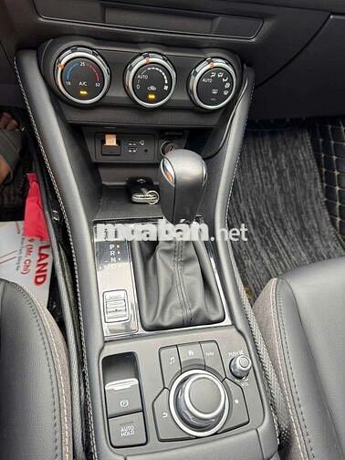 Mazda CX3 Luxury 2024 Vàng ánh kim 2 vạn
