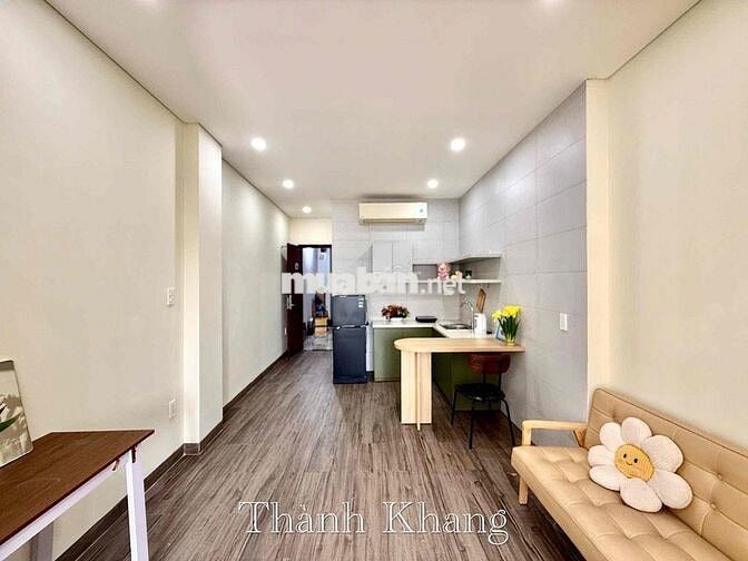Cho Thuê Căn Hộ Xa Bếp Bancol Thang Máy Rộng 40m2 Ngay ĐH Bách Khoa