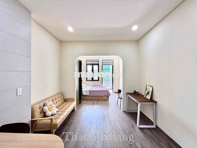 Cho Thuê Căn Hộ Xa Bếp Bancol Thang Máy Rộng 40m2 Ngay ĐH Bách Khoa