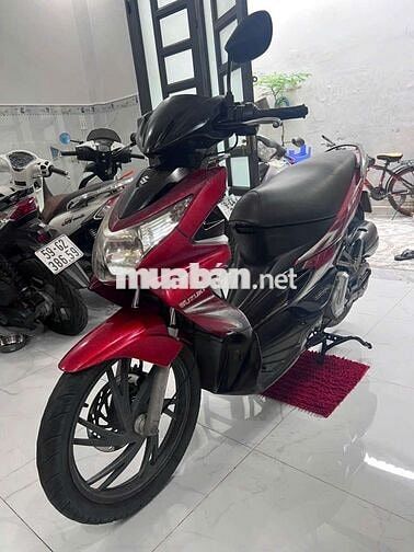 Suzuki Hayate Tự động màu Đỏ đen