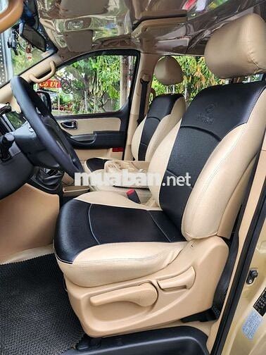 Hyundai Starex 9 chỗ Xăng Số sàn Vàng cát