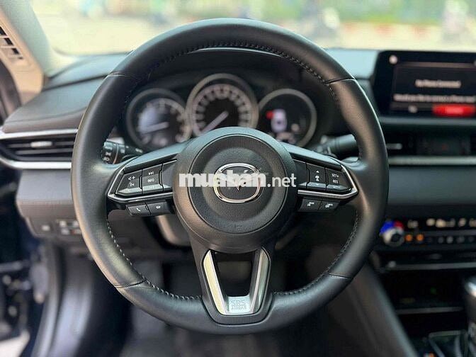 Mazda 6 Premium 2.0 AT 2022 Xanh 90000 km