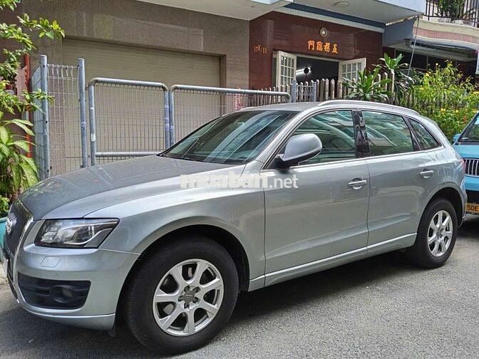 Audi Q5 Xăng Tự động 2011 Nhập khẩu Bạc