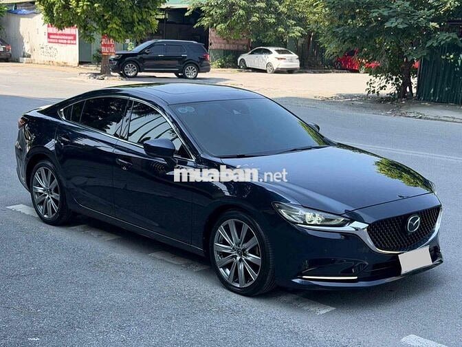 Mazda 6 Premium 2.0 AT 2022 Xanh 90000 km