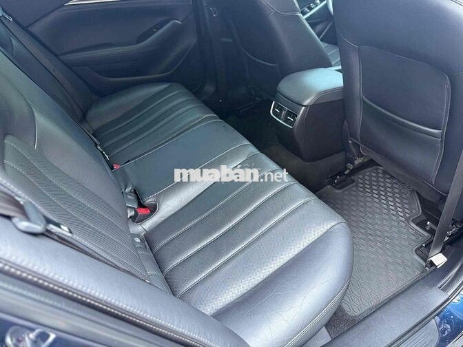 Mazda 6 Premium 2.0 AT 2022 Xanh 90000 km