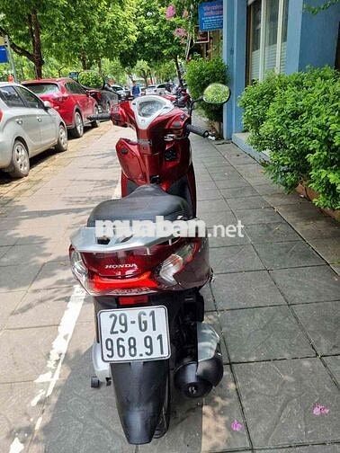 Honda Lead 125 Đỏ mận đi đúng 7900 km dán kínnilon