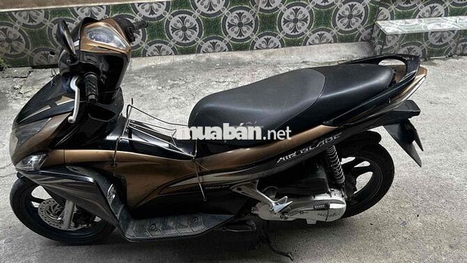 Honda Air Blade Đen, Vàng đồng