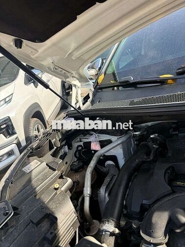 Peugeot 3008 2022 Trắng 36.000 km