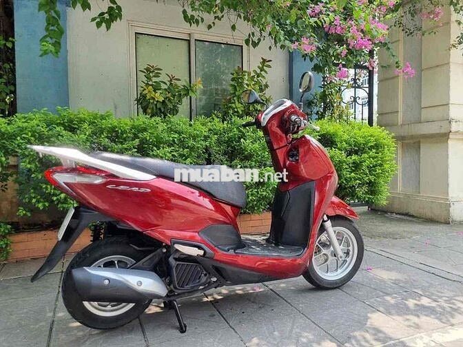 Honda Lead 125 Đỏ mận đi đúng 7900 km dán kínnilon