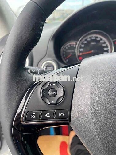 Mitsubishi Attrage 1.2 L CVT 2020 Trắng Tự động