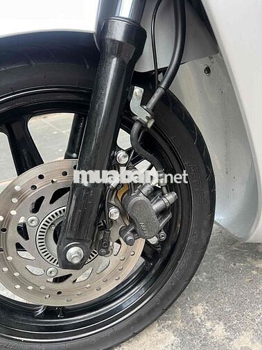 Honda SH 150i ABS Tự động Bạc