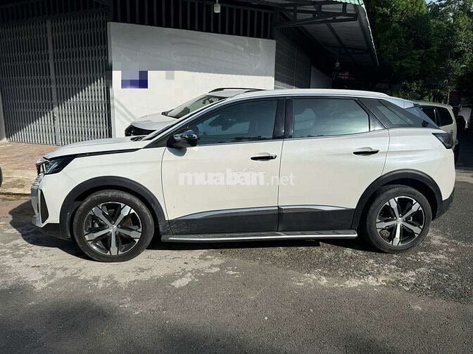 Peugeot 3008 2022 Trắng 36.000 km