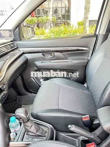 Suzuki XL7 Hybrid 20.000 km Trắng