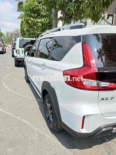Suzuki XL7 Hybrid 20.000 km Trắng