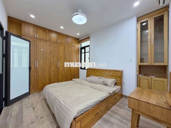 Chủ Ngộp Bán Nhà Mặt Tiền Chợ Đang Kinh Doanh 