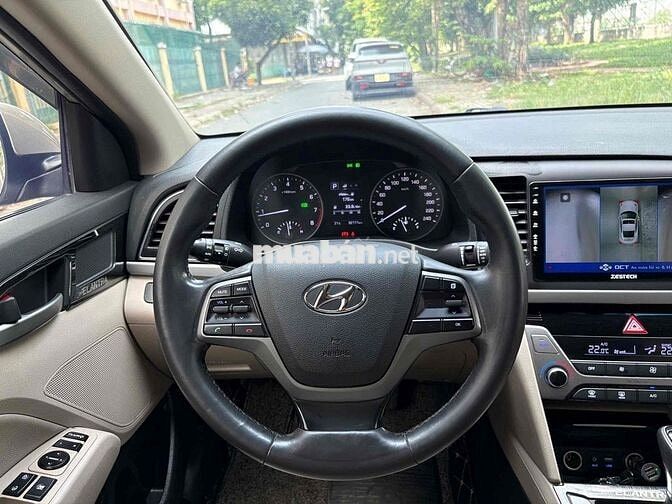 Hyundai Elantra 2019 Vàng Cát 9 vạn