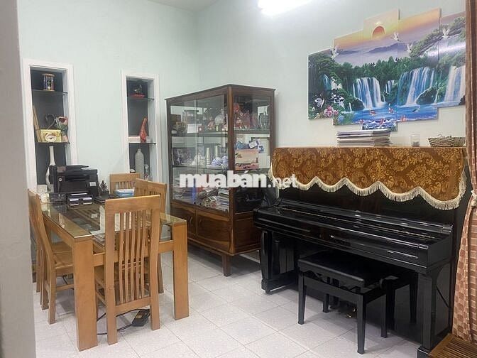 CHÍNH CHỦ BÁN NHÀ ĐẸP – SỔ HỒNG – VÀO Ở NGAY – GIÁ 9 TỶ
