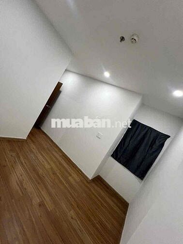 Cho thuê gấp căn 2pn,2wc , bcons garden - có nội thất