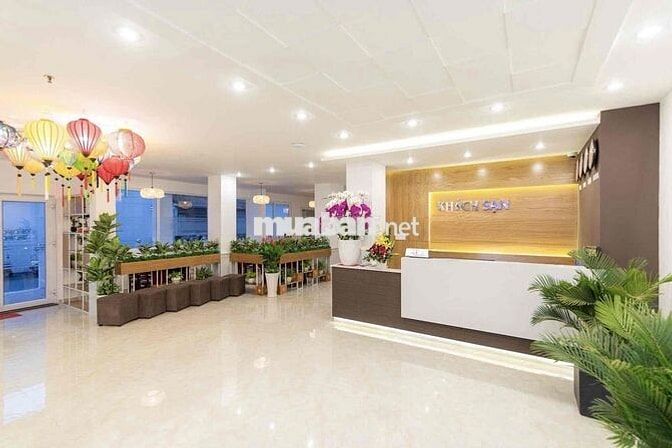 Cho nguyên căn khách sạn 49 phòng tại Hoàng Văn Thụ, Phú Nhuận gần TSN