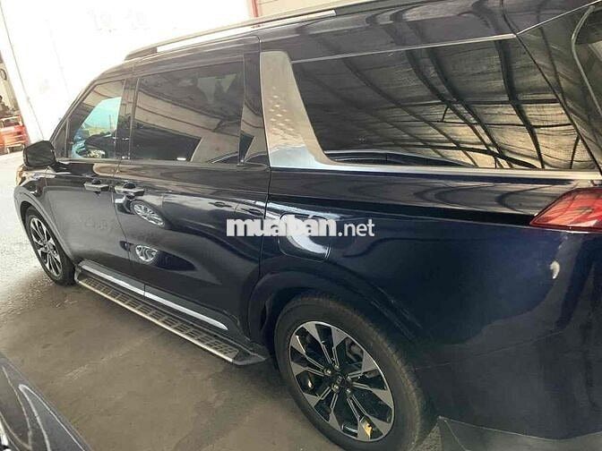 KIA Carnival Signature 3.5L Xăng 2021 Tím