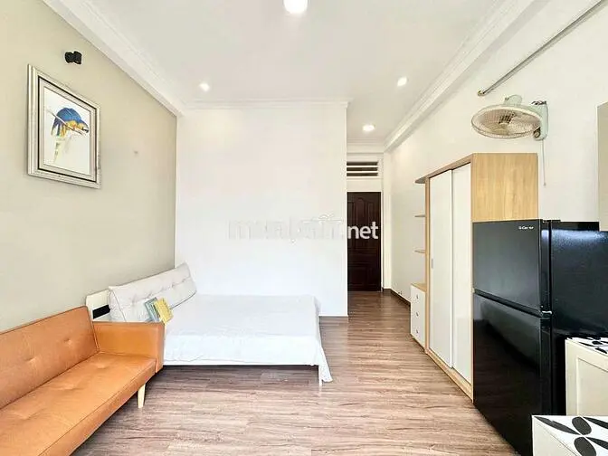 CĂN HỘ STUDIO 40M2 BAN CÔNG FULL NỘI THẤT GẦN NGÃ TƯ PHÚ NHUẬN
